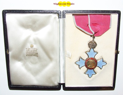 Most Excellent Order of the British Empire- C.B.E 2nd Type Civil - Click Image to Close